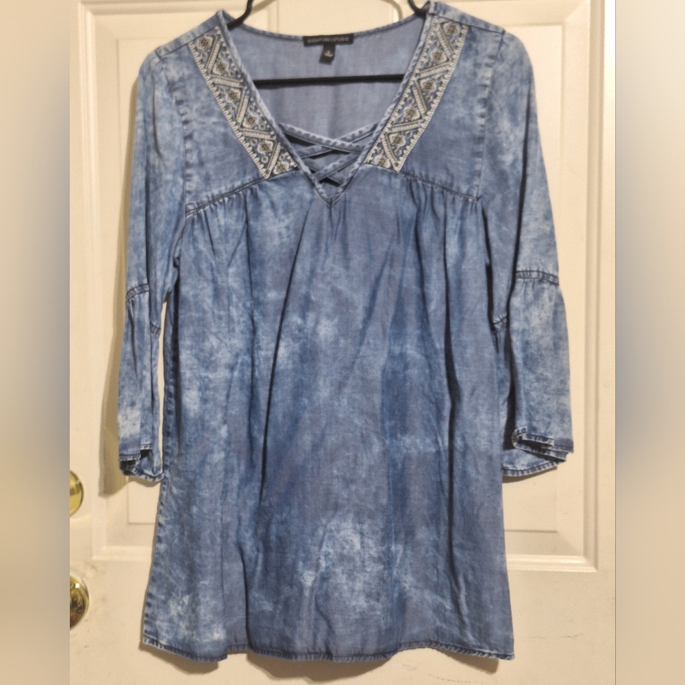 Signature Studio Blue Denim Top Small
